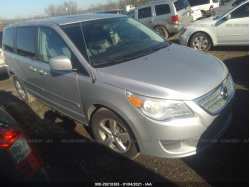VOLKSWAGEN ROUTAN 2V4RW5DXXAR333555