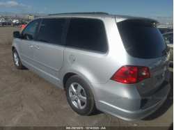 VOLKSWAGEN ROUTAN 2V4RW3DG4BR621836