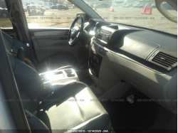 VOLKSWAGEN ROUTAN 2V4RW3DG4BR621836