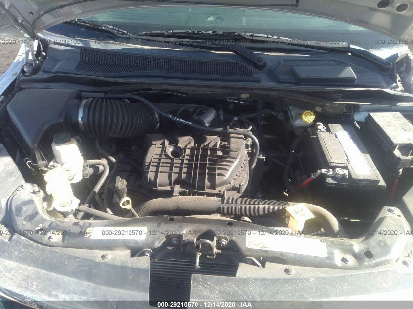VOLKSWAGEN ROUTAN 2V4RW3DG4BR621836