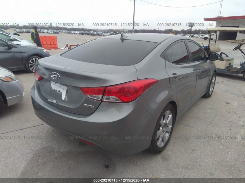 HYUNDAI ELANTRA KMHDH4AE3CU490096