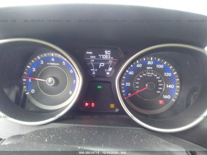 HYUNDAI ELANTRA KMHDH4AE3CU490096