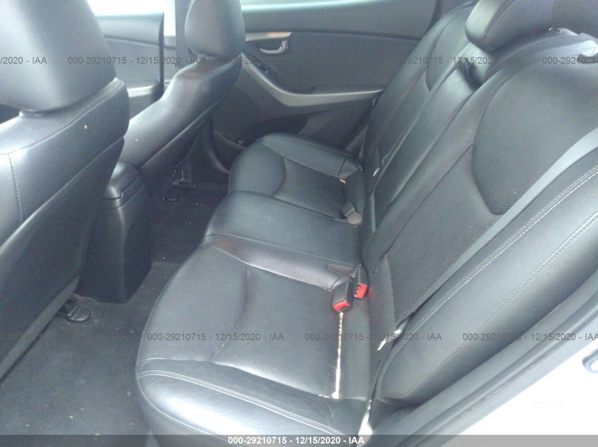 HYUNDAI ELANTRA KMHDH4AE3CU490096