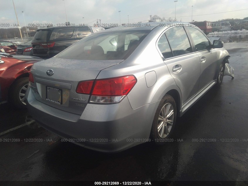 SUBARU LEGACY 4S3BMBB65C3020452