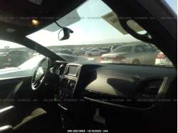 DODGE GRAND CARAVAN 2C4RDGBG2JR147913
