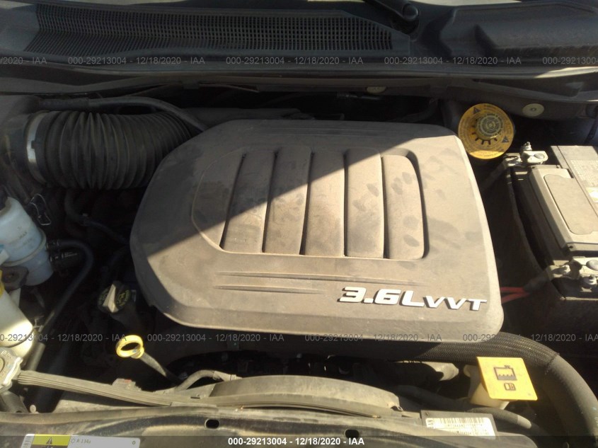 DODGE GRAND CARAVAN 2C4RDGBG2JR147913