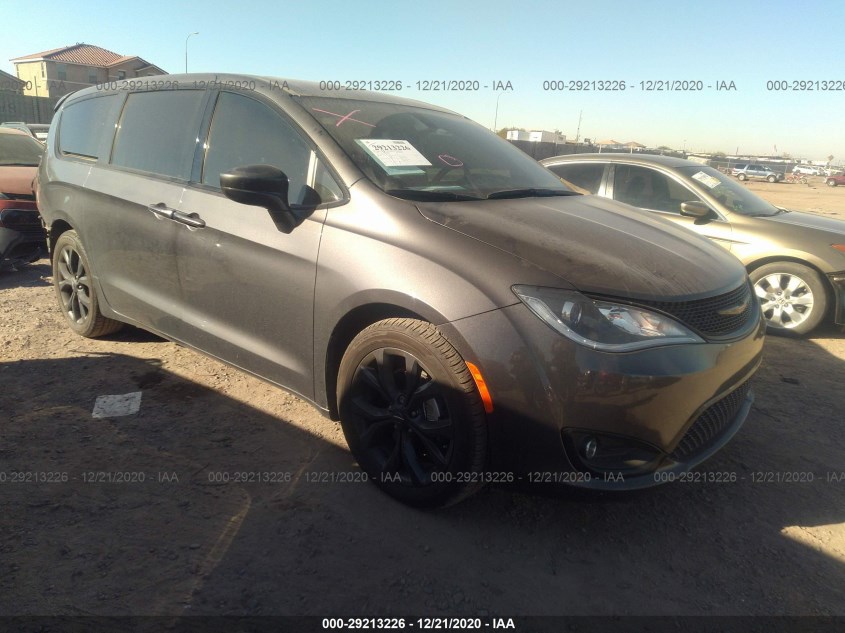 CHRYSLER PACIFICA 2C4RC1FG8KR652690