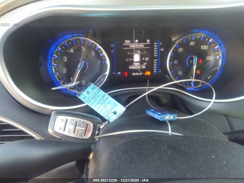 CHRYSLER PACIFICA 2C4RC1FG8KR652690