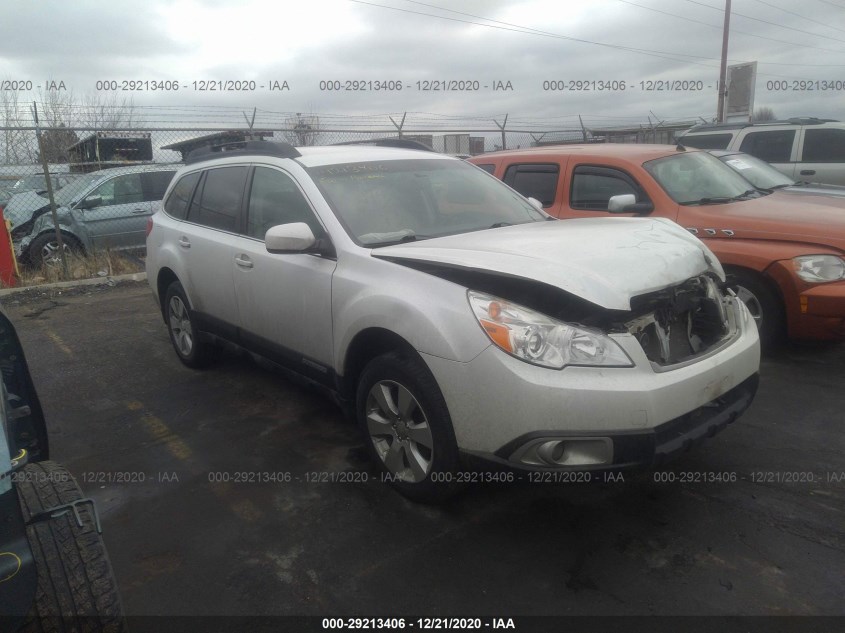 SUBARU OUTBACK 4S4BRCCCXB3310577