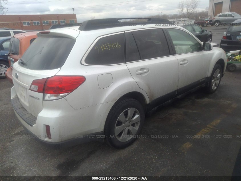 SUBARU OUTBACK 4S4BRCCCXB3310577