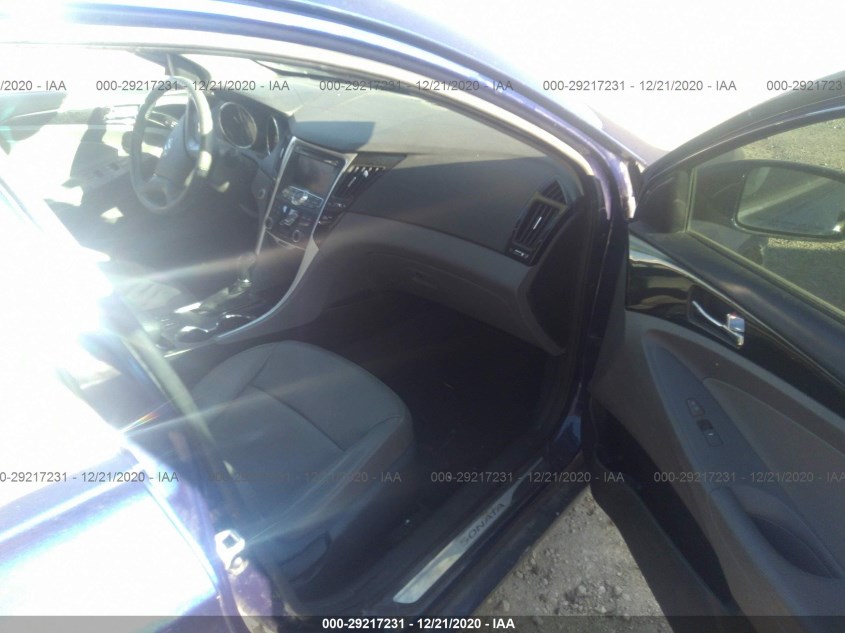 HYUNDAI SONATA 5NPEC4AC1BH223313