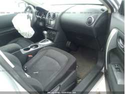 NISSAN ROGUE JN8AS5MV6DW610848