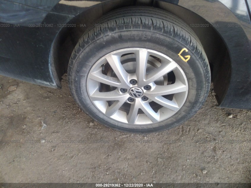 VOLKSWAGEN JETTA SEDAN 3VWDX7AJ7CM324896