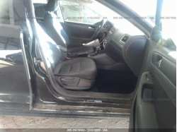 VOLKSWAGEN JETTA SEDAN 3VWDX7AJ7CM324896