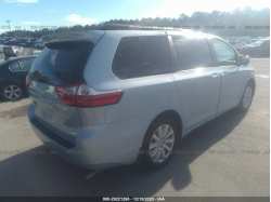 TOYOTA SIENNA 5TDJZ3DC4HS165381
