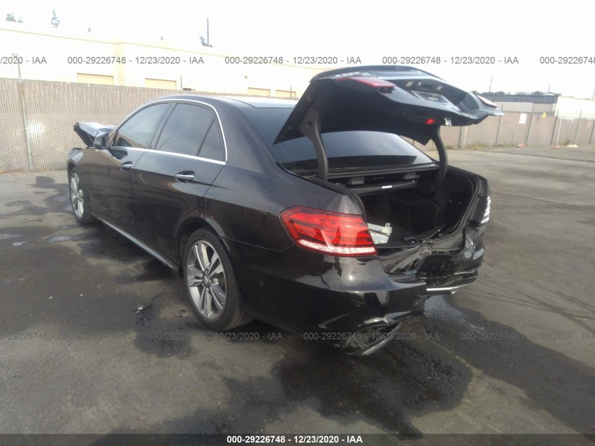 MERCEDES-BENZ E-CLASS WDDHF5KB6FB107635