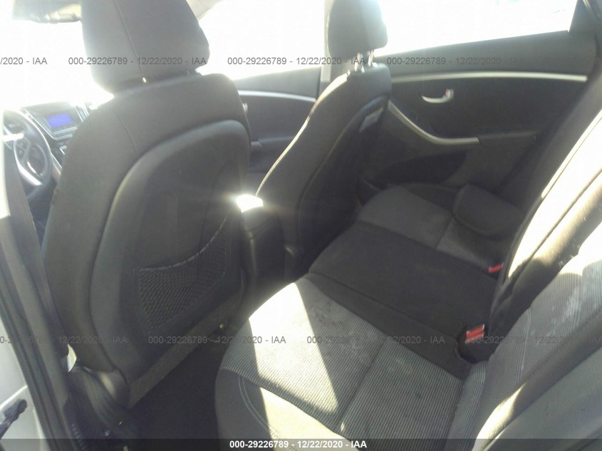 HYUNDAI ELANTRA GT KMHD35LE4DU106118