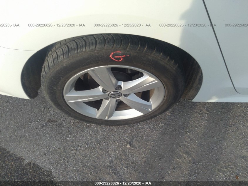 VOLKSWAGEN PASSAT 1VWAS7A3XFC109179