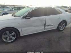 VOLKSWAGEN PASSAT 1VWAS7A3XFC109179