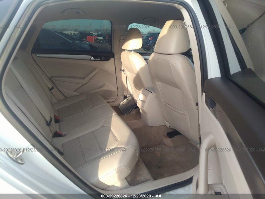 VOLKSWAGEN PASSAT 1VWAS7A3XFC109179