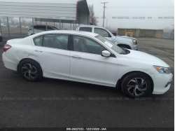 HONDA ACCORD SEDAN 1HGCR2F30HA283975