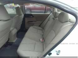 HONDA ACCORD SEDAN 1HGCR2F30HA283975
