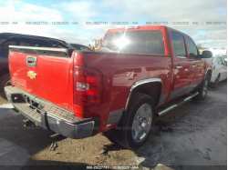 CHEVROLET SILVERADO 1500 3GCPKSE30BG203587
