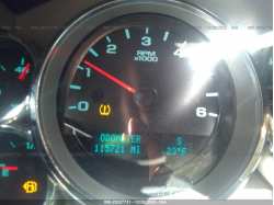 CHEVROLET SILVERADO 1500 3GCPKSE30BG203587