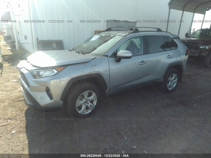 TOYOTA RAV4 2T3W1RFV5KW020211