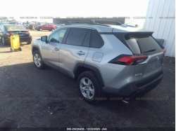 TOYOTA RAV4 2T3W1RFV5KW020211