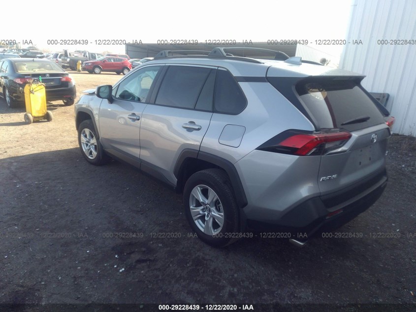 TOYOTA RAV4 2T3W1RFV5KW020211