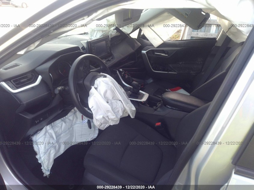 TOYOTA RAV4 2T3W1RFV5KW020211