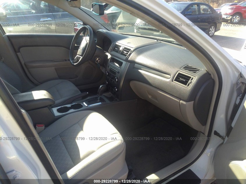 FORD FUSION 3FAHP0HA0CR103795