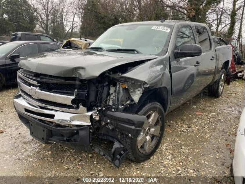 CHEVROLET SILVERADO 1500 3GCPCSE02BG100741