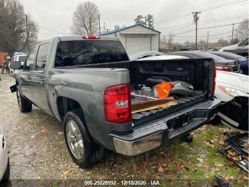 CHEVROLET SILVERADO 1500 3GCPCSE02BG100741