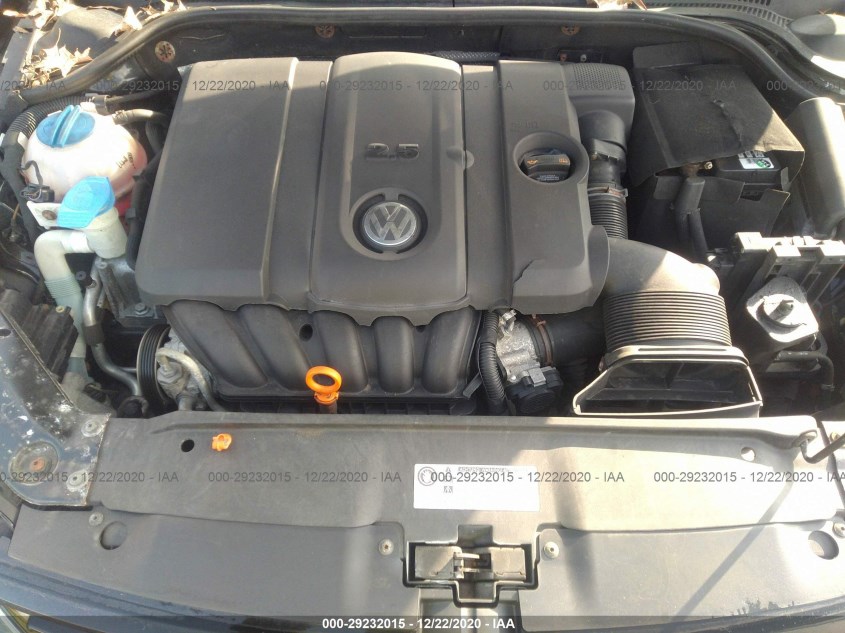 VOLKSWAGEN JETTA SEDAN 3VWDP7AJ1CM300691