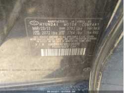 HYUNDAI ELANTRA KMHDH4AE9BU136453