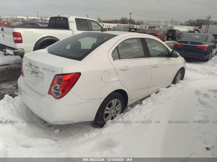 CHEVROLET SONIC 1G1JC5SG0D4214433