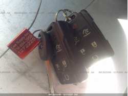 CHEVROLET SUBURBAN 1GNSCHKC0KR257400