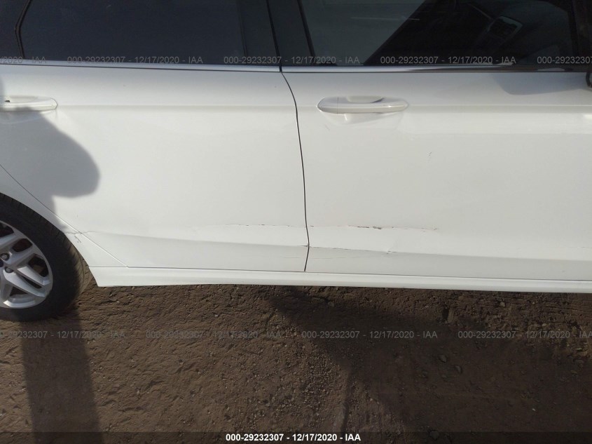 FORD FUSION 3FA6P0HD0FR193679