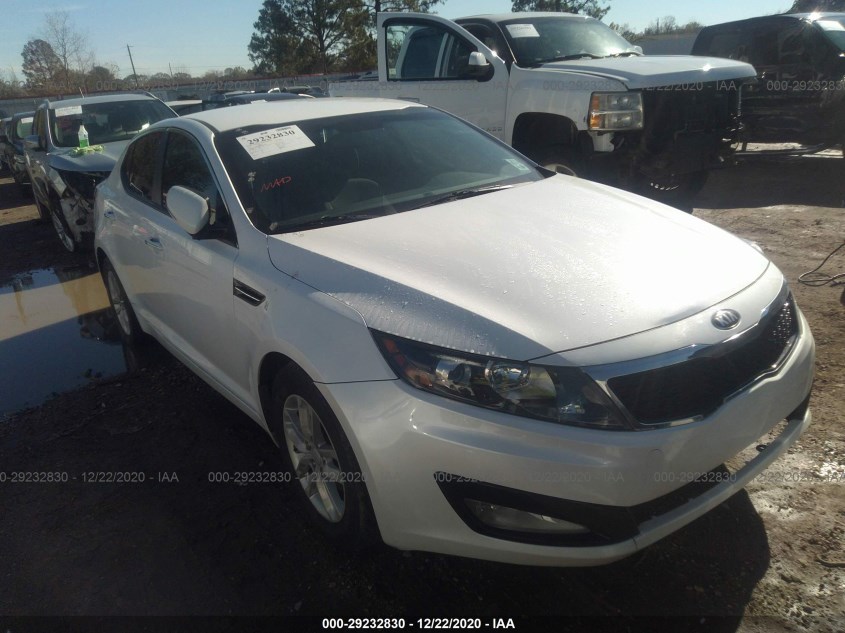 KIA OPTIMA KNAGM4A79D5405558