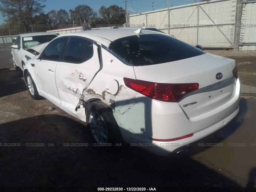 KIA OPTIMA KNAGM4A79D5405558