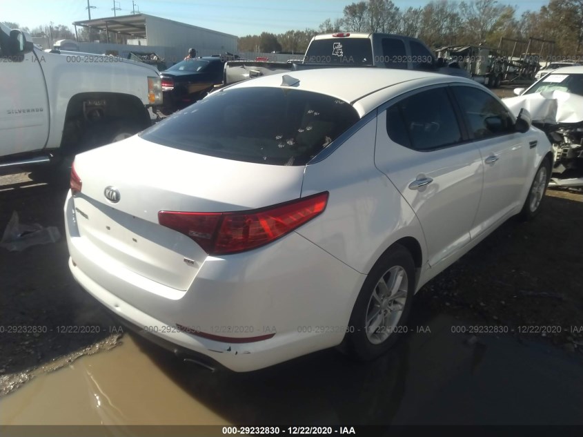KIA OPTIMA KNAGM4A79D5405558