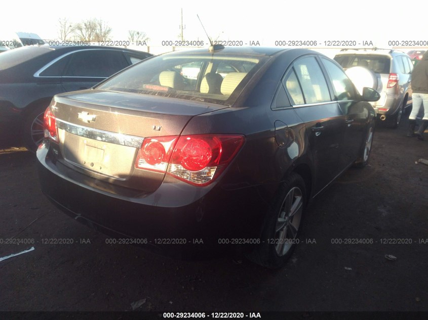 CHEVROLET CRUZE 1G1PE5SB1F7296523