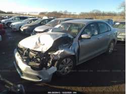 VOLKSWAGEN JETTA SEDAN 3VWDZ7AJ2BM345034