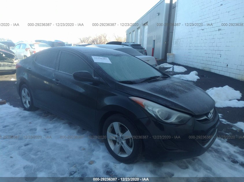 HYUNDAI ELANTRA 5NPDH4AE5DH245896
