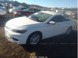 CHEVROLET MALIBU 1G1ZD5ST5JF233699