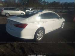 CHEVROLET MALIBU 1G1ZD5ST5JF233699