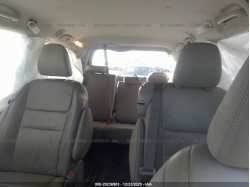 TOYOTA SIENNA 5TDYZ3DC5JS963585