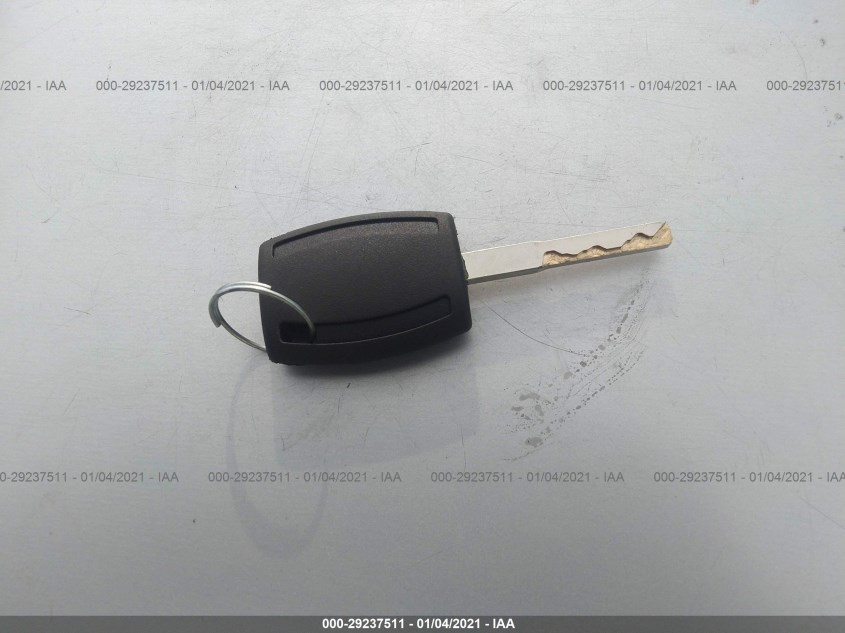 FORD FOCUS 1FADP3E23FL281264